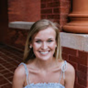 Meet your Posher, Lizzie